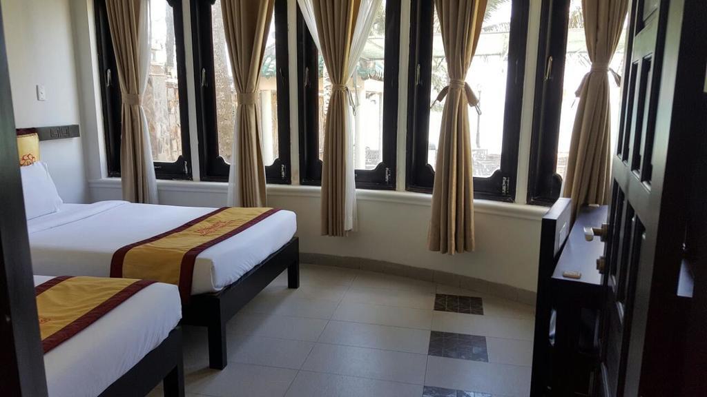 Dynasty Mui Ne Beach Resort Phan Thiet Exterior photo