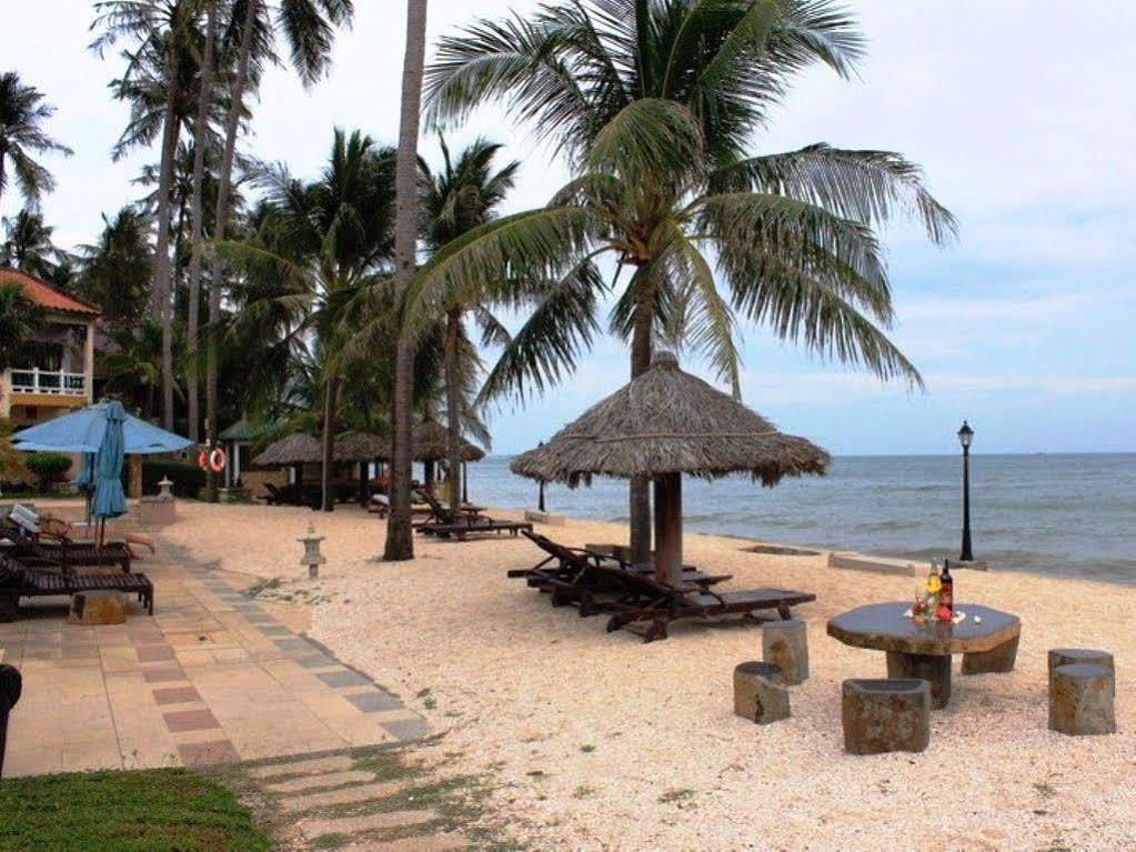 Dynasty Mui Ne Beach Resort Phan Thiet Exterior photo